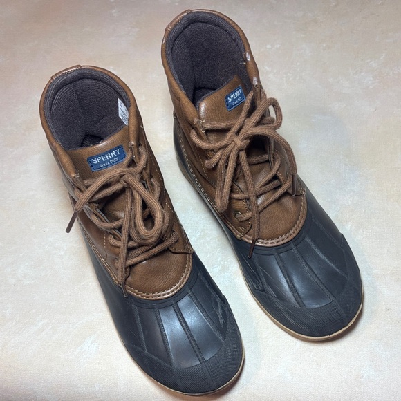 Boys Sperry Port brown duck boots, size 5, Waterproof Boots, muck boots - Picture 1 of 10
